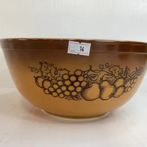 Vintage Pyrex Old Orchard Mixing Bowl