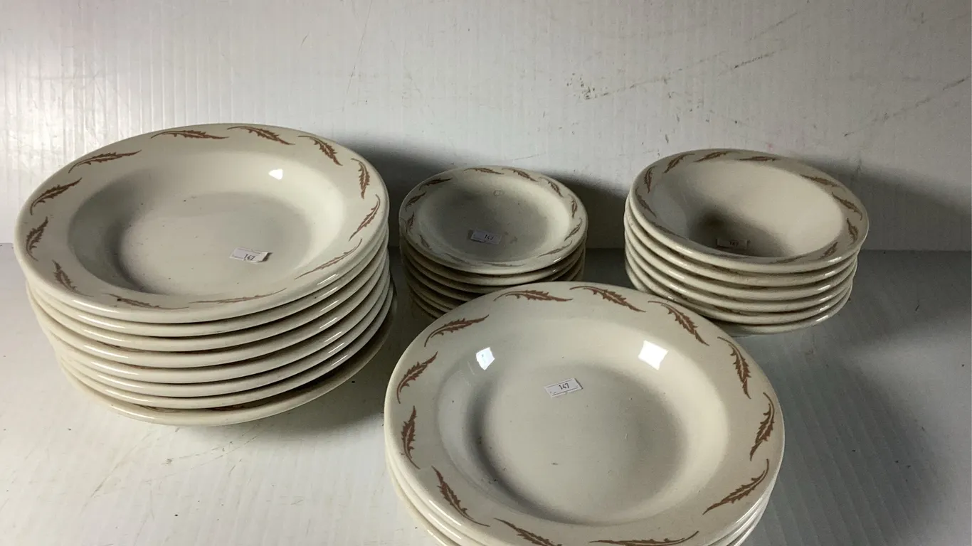 25 Piece Homer Laughlin Restaurant Dishes, Plates, Saucers