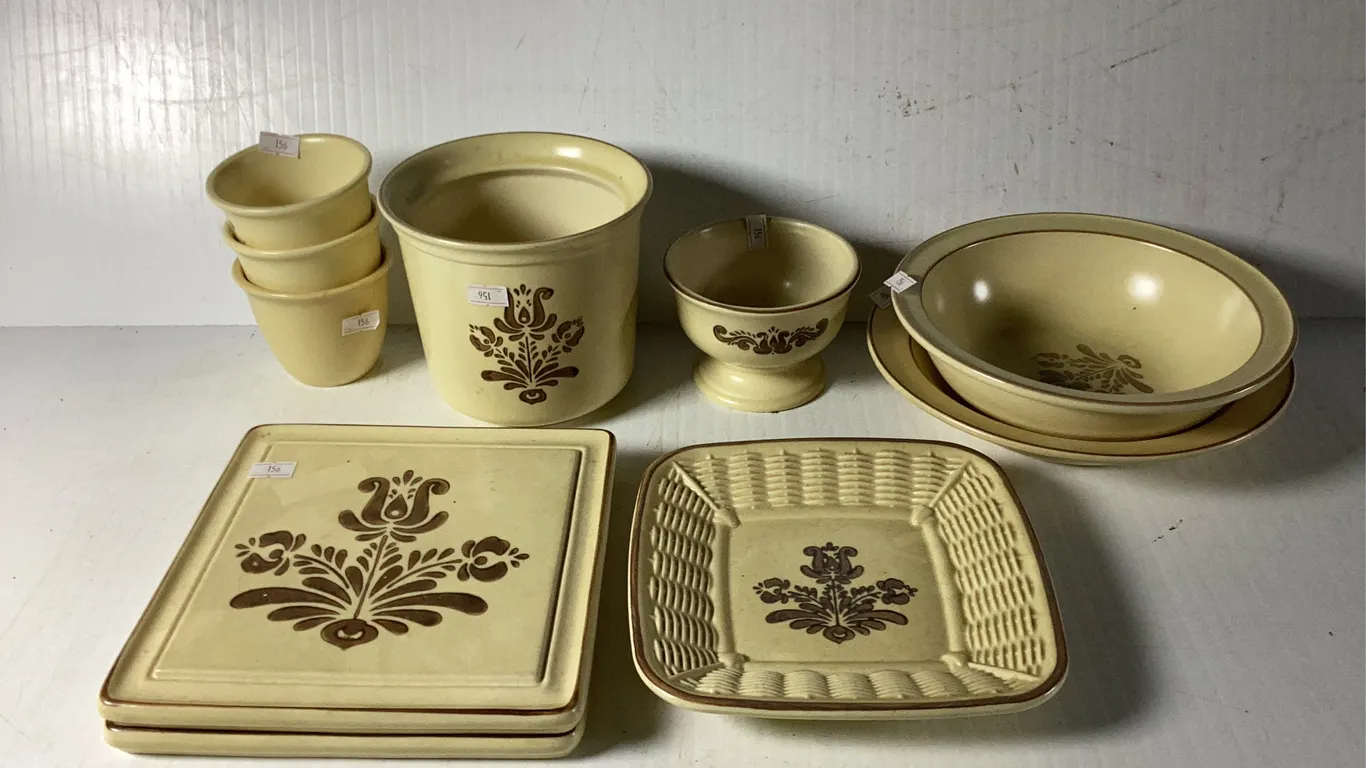 Pfaltzgraff Wheat Pattern items