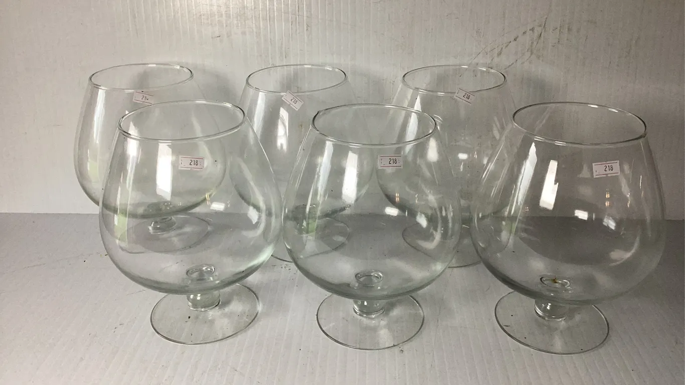 (6) Brandy Sniffers