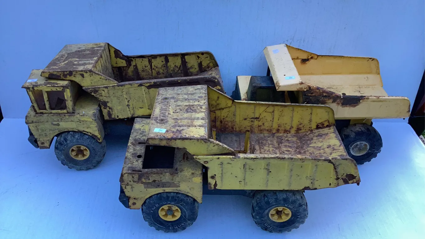 (3) Vintage TONKA Dumptrucks