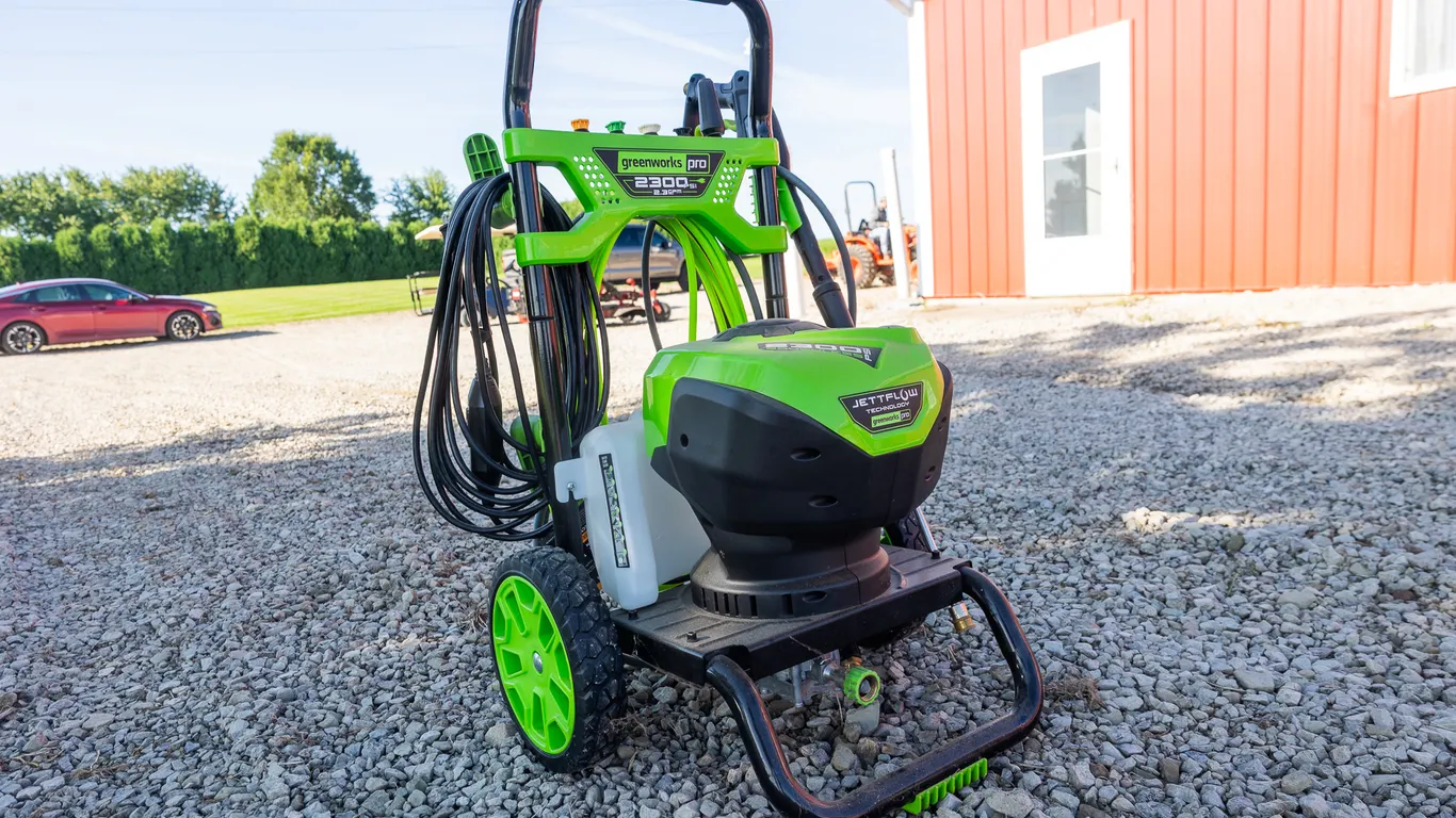 GREENWORKS PRO 2300 PSI PRESSURE WASHER