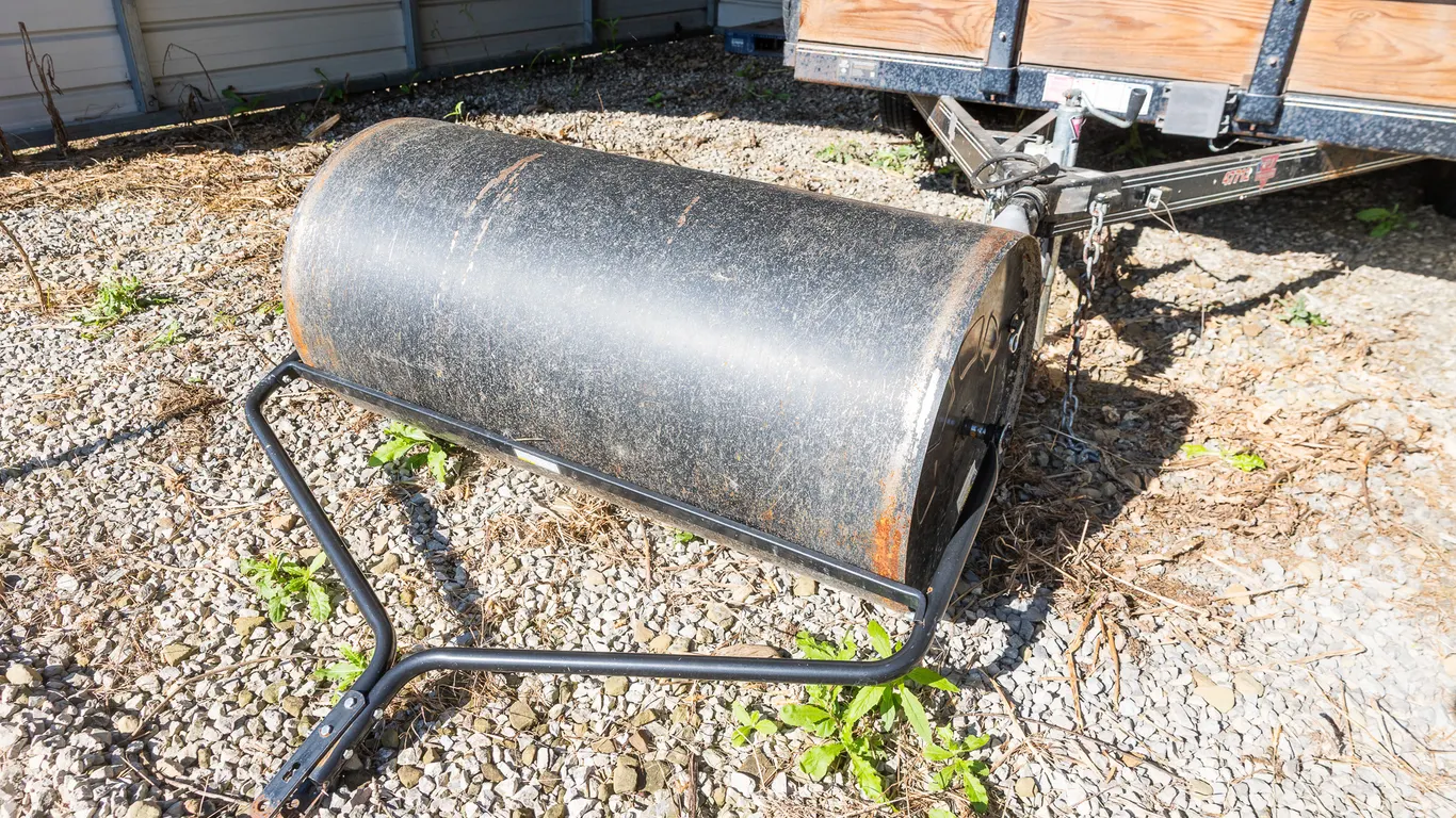 YARD ROLLER