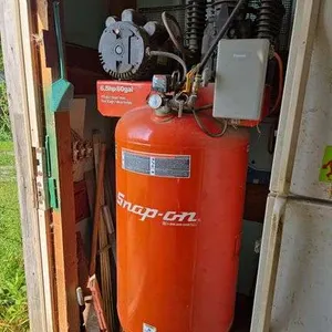 Snap-On 80gal air compressor- model ACSL6580V2-1