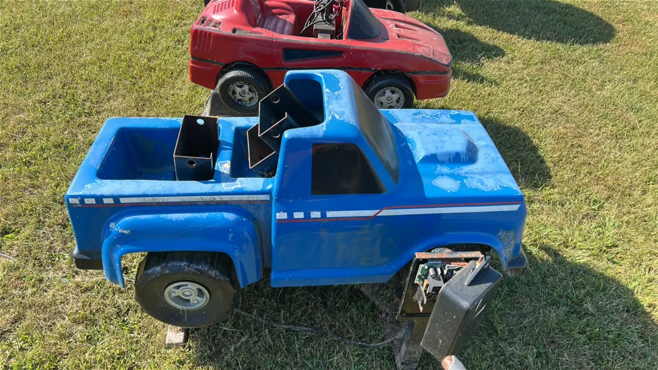 Blue Children's Ride-On Toy Pickup Truck