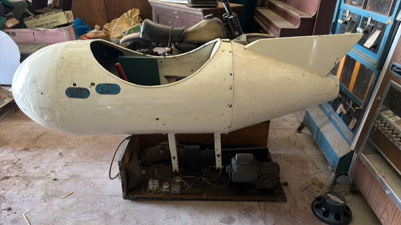 Coin-Operated Space Ride, Torpedo-Shaped, 10-Cent Operation