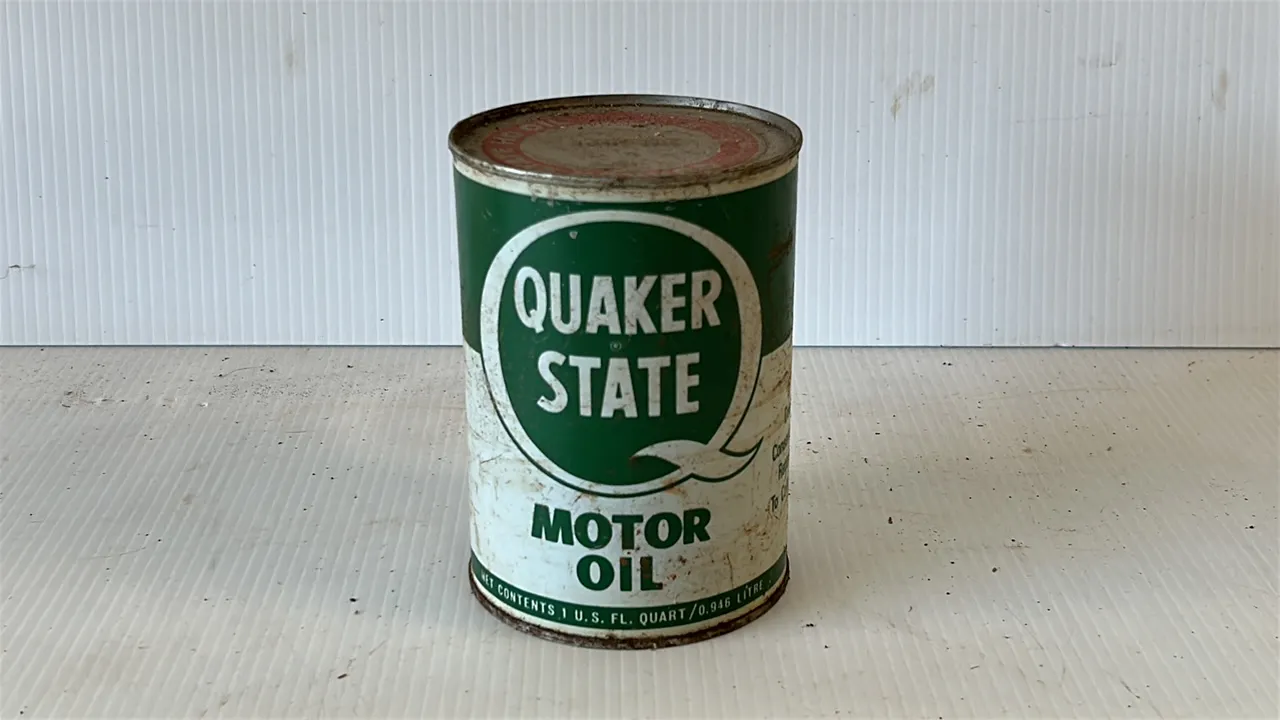 Quaker State Motor Oil Can