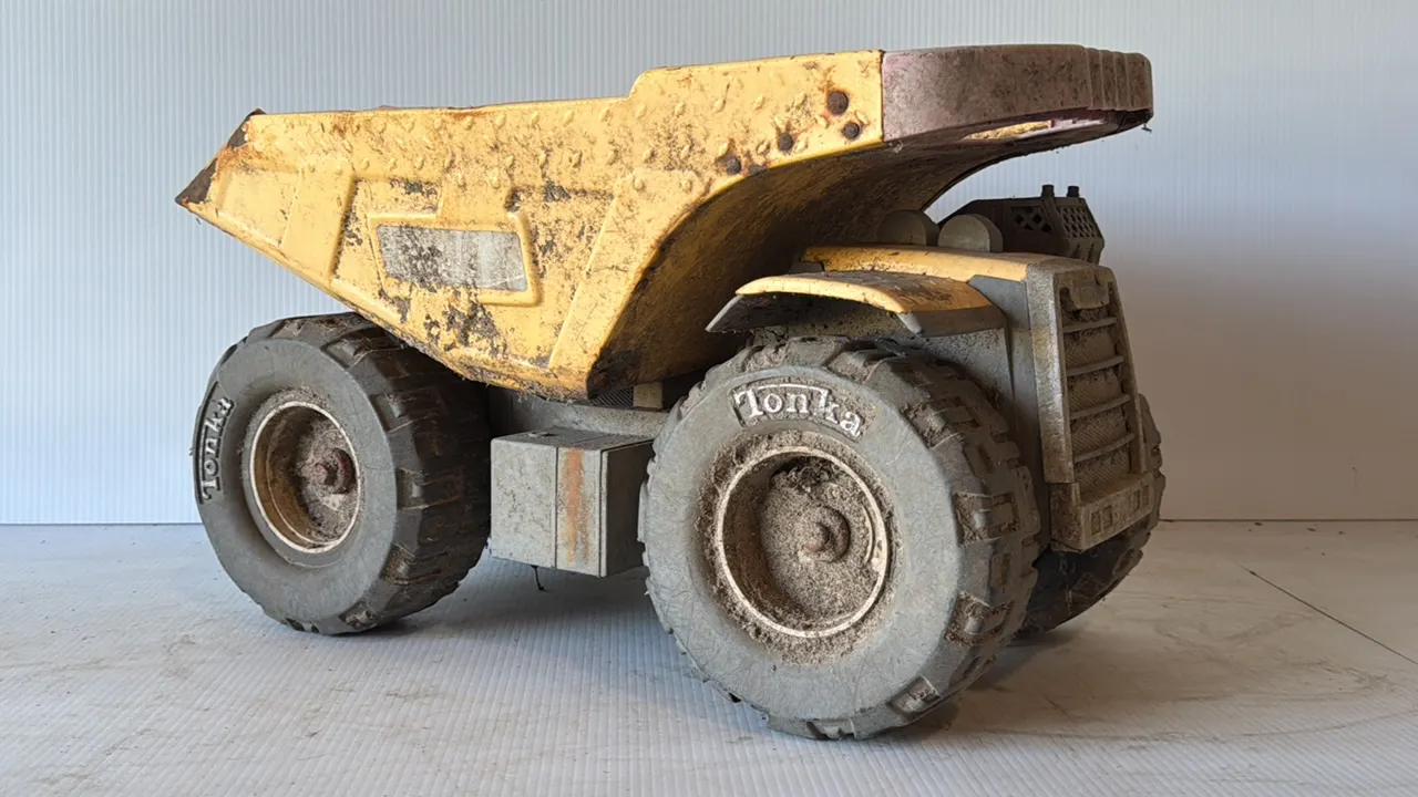 Tonka Toy Dump Truck