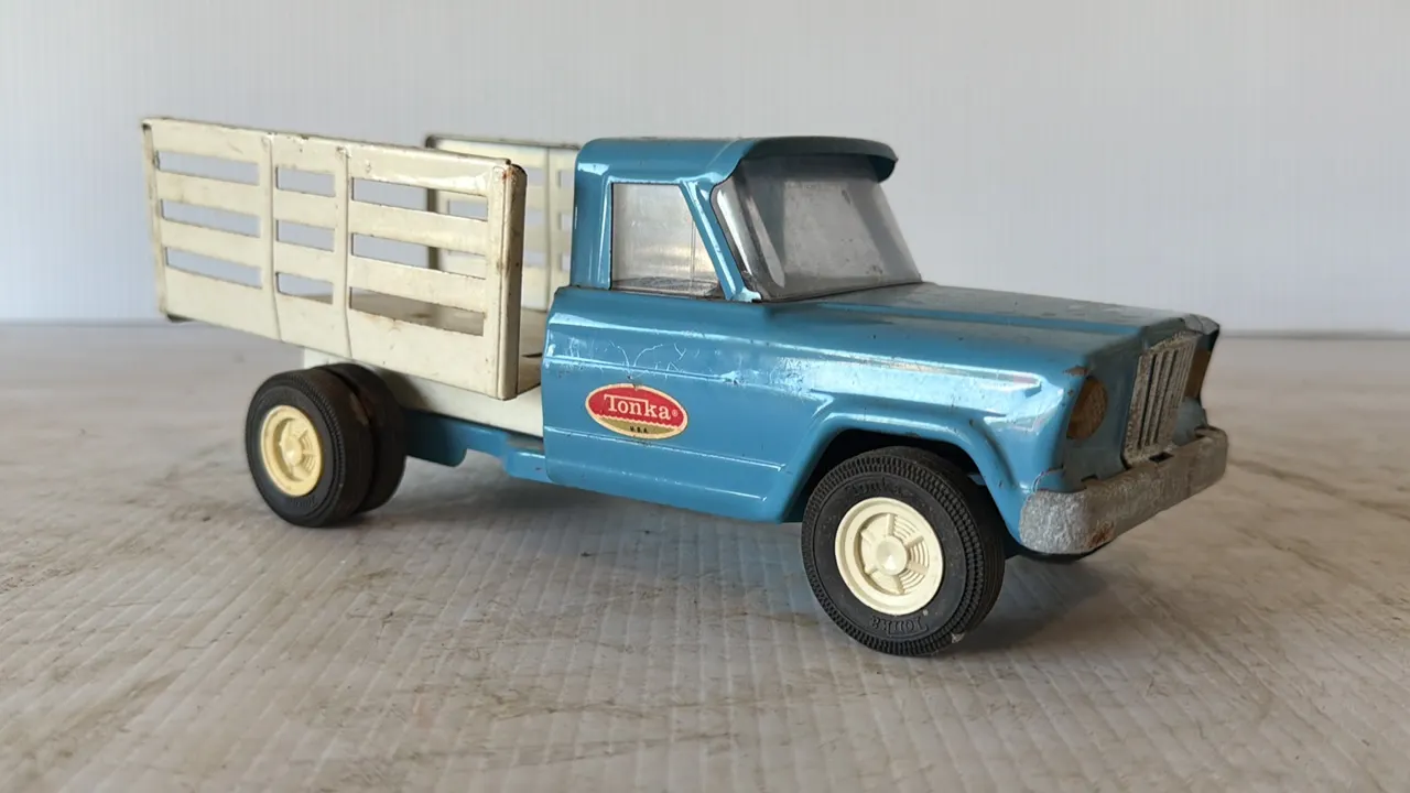 Tonka Jeep Stake Bed Truck