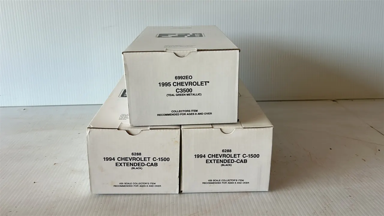 3 AMT ERTL Vehicles
