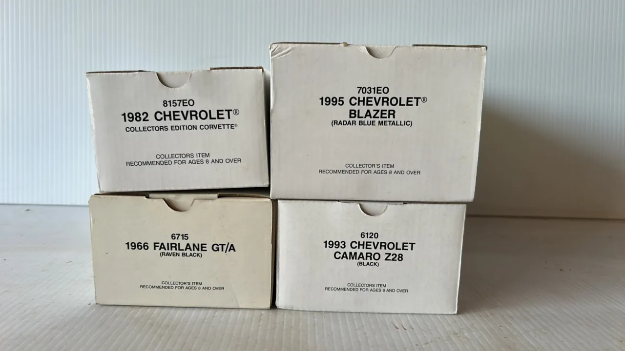 4 AMT ERTL Vehicles