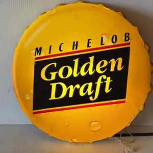 Michelob Golden Draft Bottle Cap Shaped Illuminated Sign