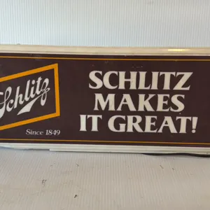 Schlitz Illuminated Advertising Sign 'Schlitz Makes It Great!', Approximately 20.5 Inches Long