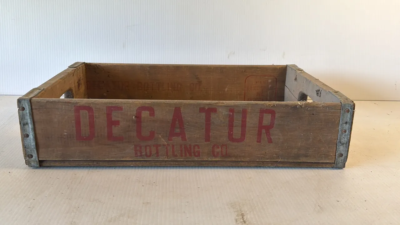 Vintage wooden bottling crate for Decatur Bottling Co., manufactured by Brice Bros. Inc.