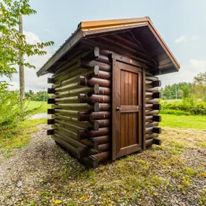 6 x 6 Log Shed