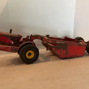 30” Heiliner Toy Metal Tractor And Trailer