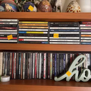 CD’s 2 Shelves