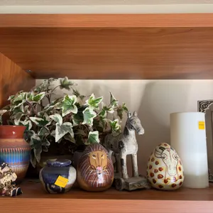 Contents Of Shelf