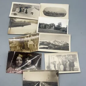 ASSORTED POSTCARDS -PHOTOS