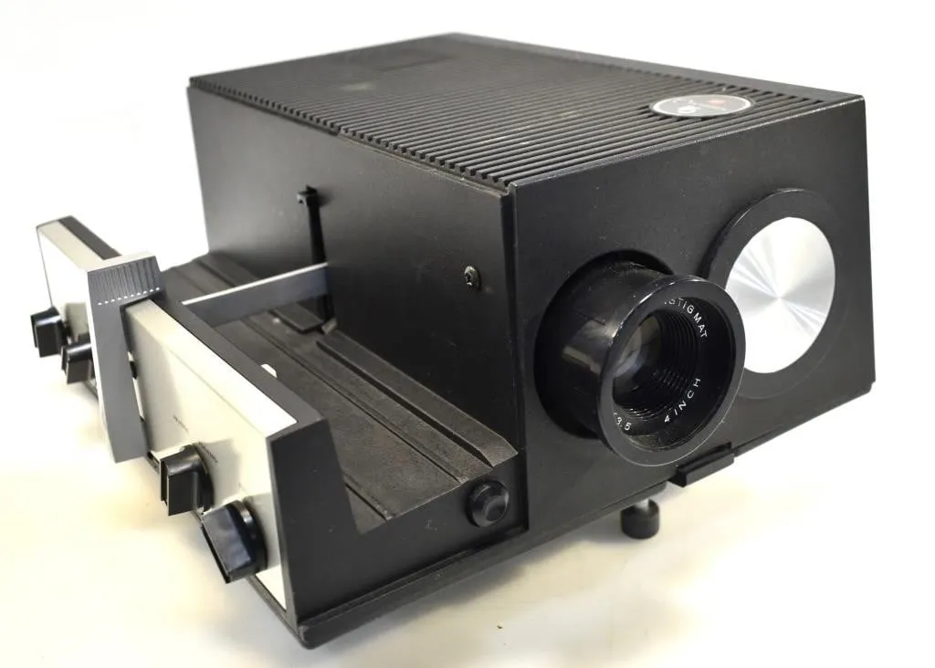 CRESTLINE R6 SLIDE PROJECTOR