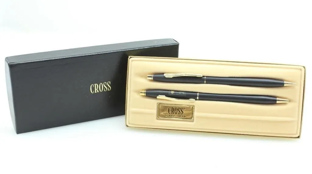 CROSS PEN & MECHANICAL PENCIL SET & BOX