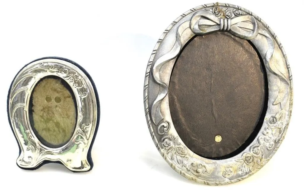 2 METAL PICTURE FRAMES