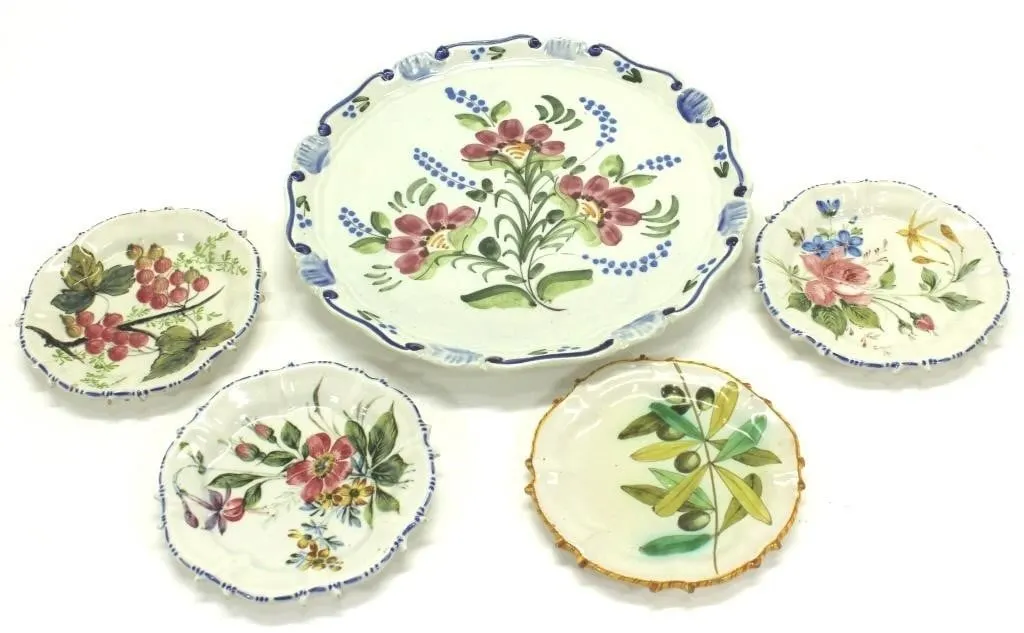 SET OF 5 DECORATIVE HAND PAINTED PLATES