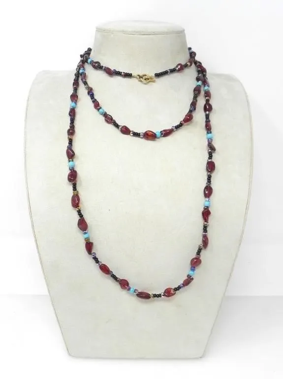 BEADED NECKLACE WITH TURQUOISE & AMBER BEADS