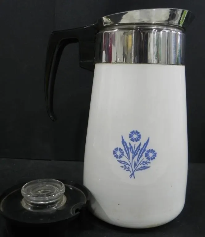 9 CUP CORNING WARE TEA/COFFEE MAKER