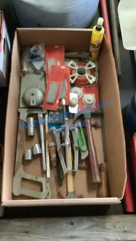GEAR PULLER, HAMMER AND MISC
