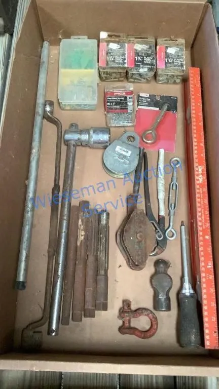 HARDWARE, BREAKER BAR, LEVEL, CHANNEL LOCKS, ETC