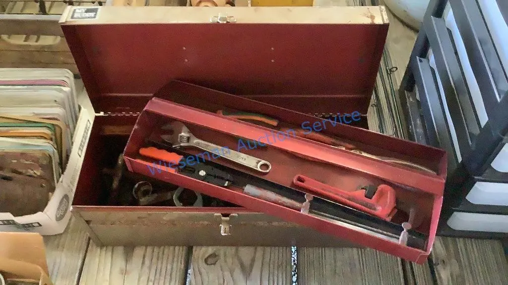 TOOLBOX AND CONTENTS