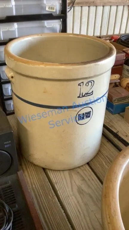 BLUEBAND STONEWARE #12 CROCK