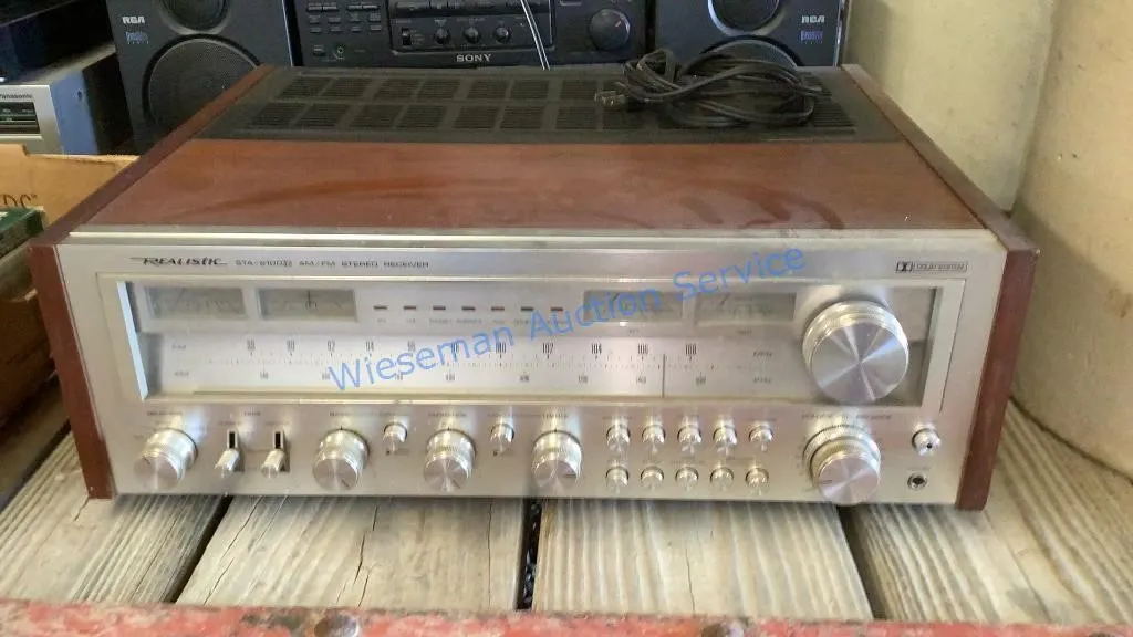 REALISTIC STA-2100D STEREO