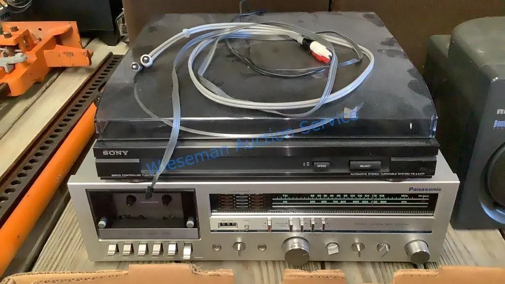 SONY PS-LX47P TURNTABLE, PANASONIC CASSETTE DECK