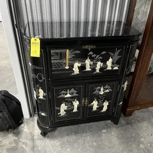 ORIENTAL BLACK LACQUER BAR CABINET WITH RAISED FIG