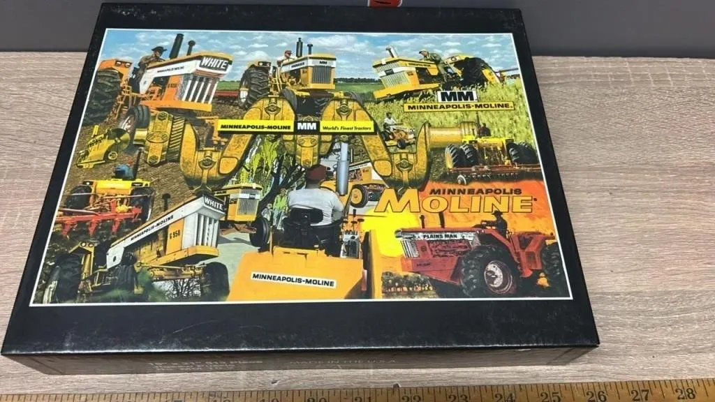 513Pc. Minneapolis Moline Jigsaw Puzzle.