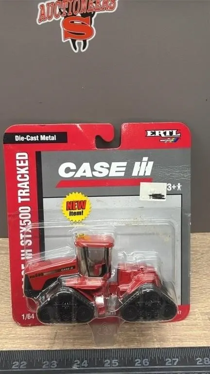 1:64 ERTL Case IH STX 500 Tracked Die Cast