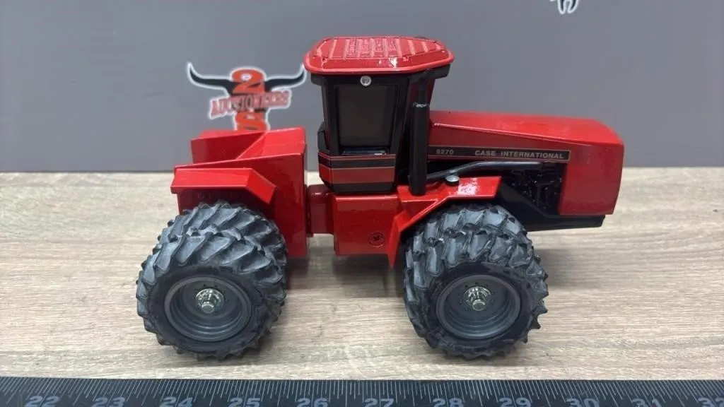 1:32 Case International 9270 Heritage Collection