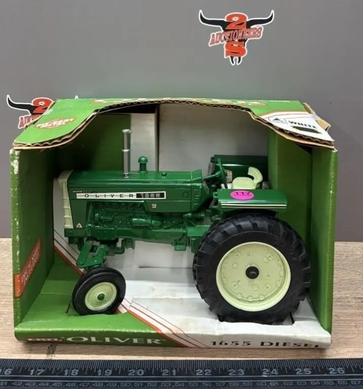 1:16 ERTL Oliver 1655 Diesel Die Cast Tractor.