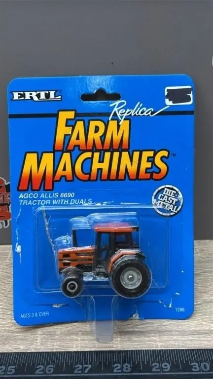 1:64 ERTL Farm Machines AGCO Allis 6690 Die Cast