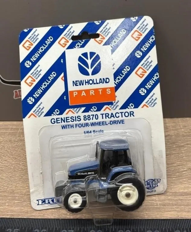 1:64 ERTL New Holland Die Cast Genesis 8770 4WD