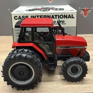 1:16 ERTL Case International 5250 Die Cast