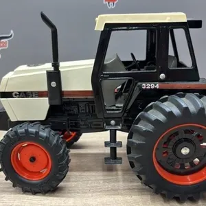 1:16 ERTL Case 3294 Die Cast Tractor.