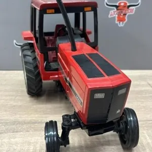 1:16 ERTL International 5088 Die Cast Tractor.