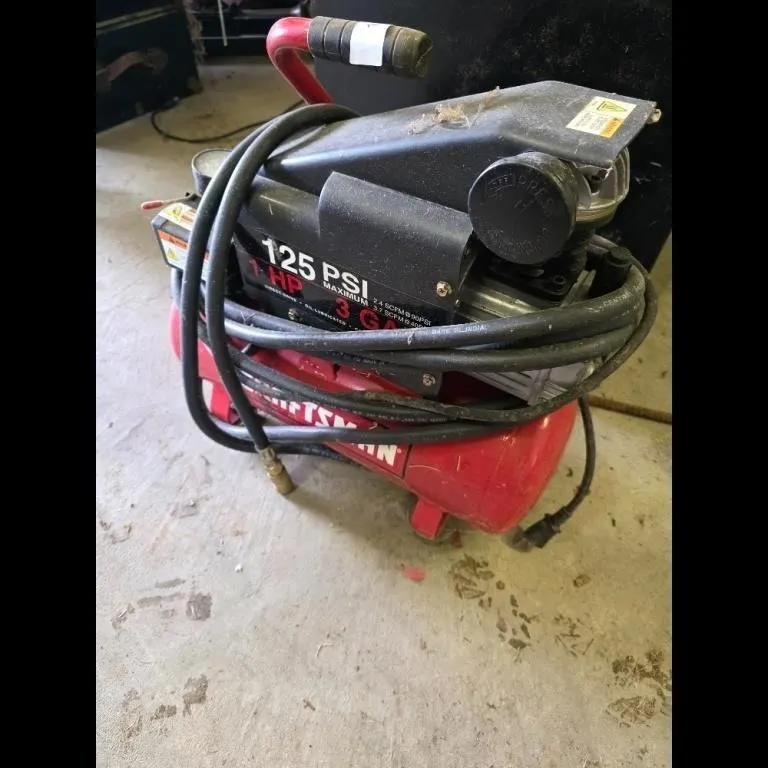 Craftsman 3 Gallon Air Compressor CMXECXA0204301