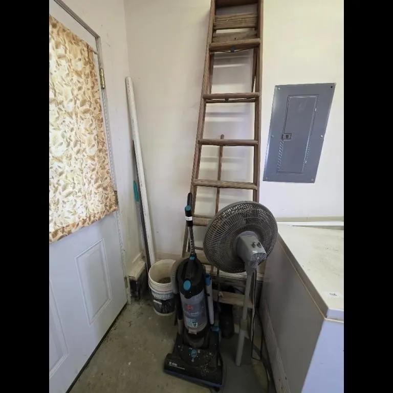 Bissell Vacuum, Fan, Ladder, Broom & Bucket Lot