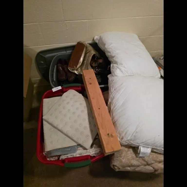 Home Goods Personal Items Lot - $25.00