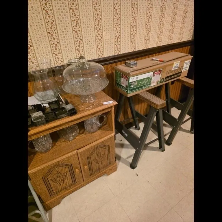 Clear Glass Cake Stand Dome Vases Cabinet Sawhorse