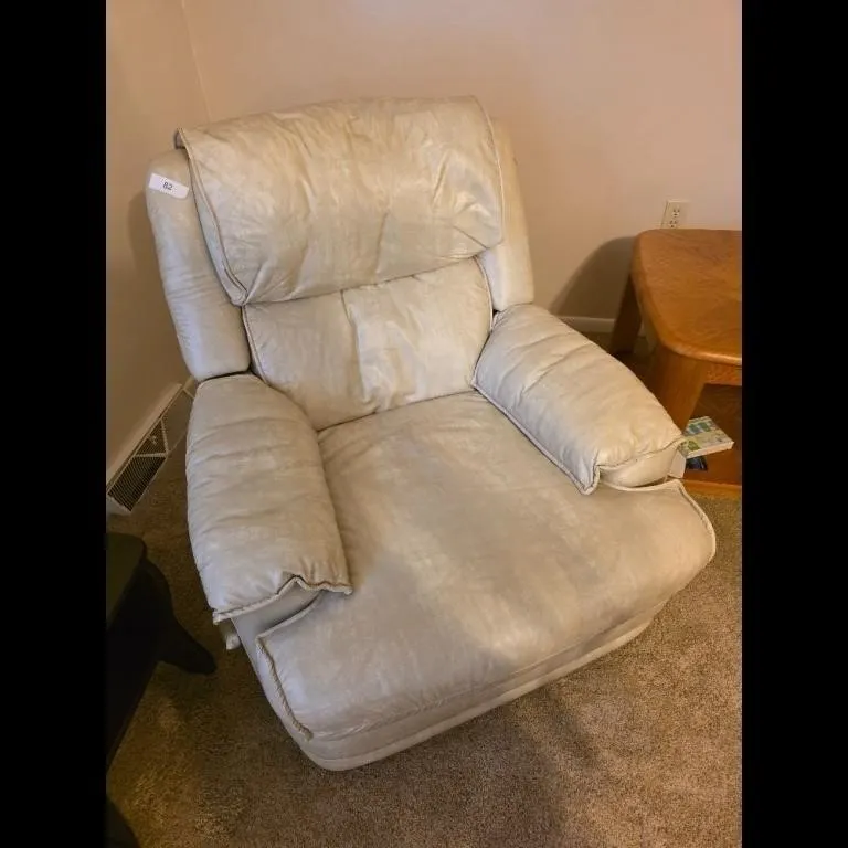 Cream Faux Leather Recliner Chair - Used